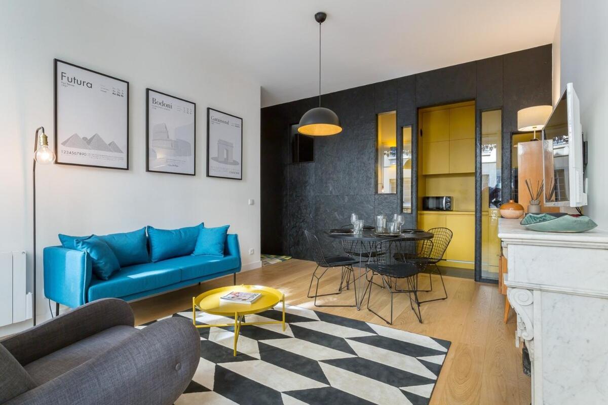 Hallmark - Location T2 - Lyon 2 Luaran gambar